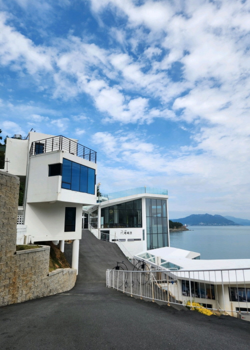 라피끄베이커리 딸기모찌원조